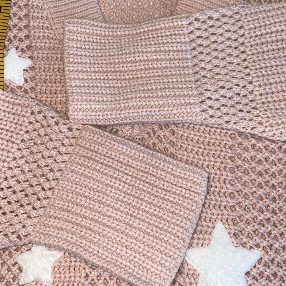 Woman’s Express V Neck Pink and White Star Sweater Size Small - Picture 12 of 12